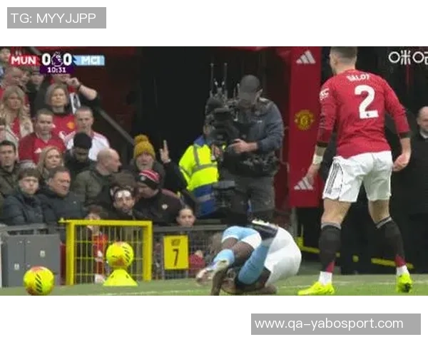 希勒强烈批评裁判未出示红牌认为达洛特的犯规行为不可原谅